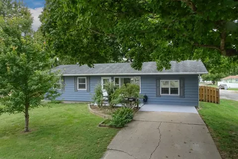 205 S Miller, Clinton, IL 61727