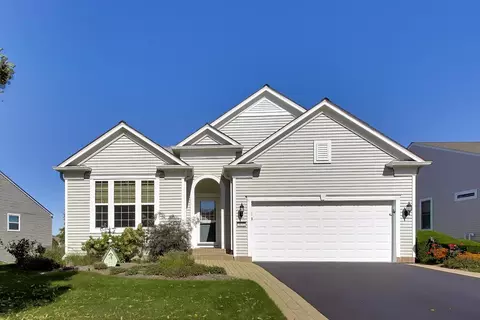 3172 Ravinia Cir, Mundelein, IL 60060