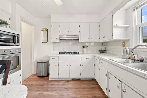 Kitchen - 1270 Van St, Elgin, IL 60123 photo 3 of 3