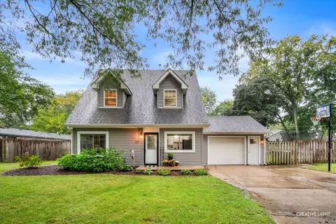 37 S Bereman Rd, Montgomery, IL 60538
