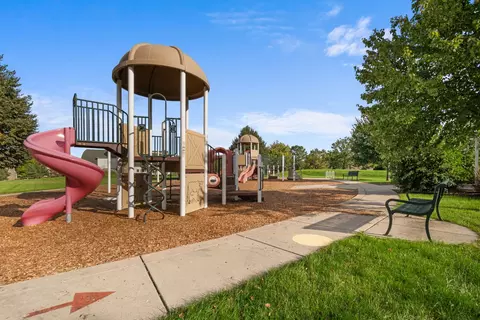 Other - 308 Comstock Dr, Elgin, IL 60124 photo 11 of 11