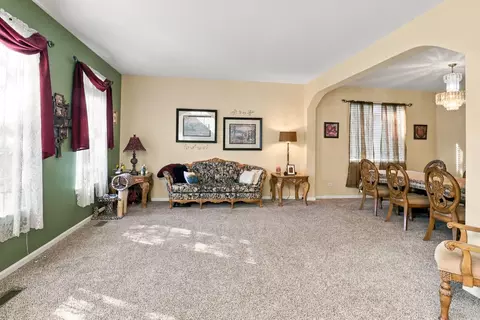 Other - 6426 Midleton Ln, Mchenry, IL 60050 photo 2 of 17