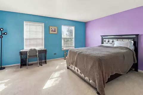 Bedroom - 6426 Midleton Ln, Mchenry, IL 60050 photo 2 of 8