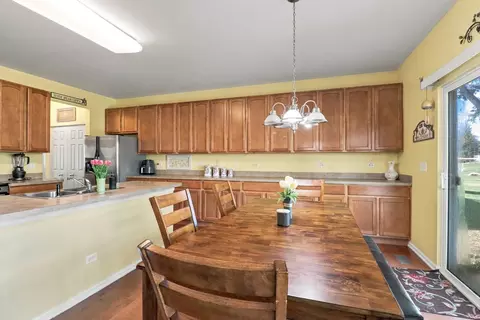 Kitchen - 6426 Midleton Ln, Mchenry, IL 60050 photo 1 of 7