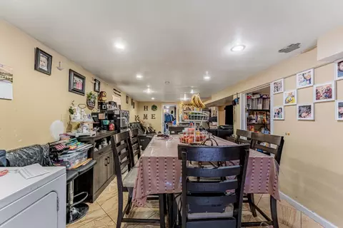 Dining - 3920 W 84th Pl, Chicago, IL 60652 photo 1 of 1