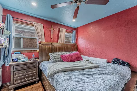 Bedroom - 3920 W 84th Pl, Chicago, IL 60652 photo 3 of 8