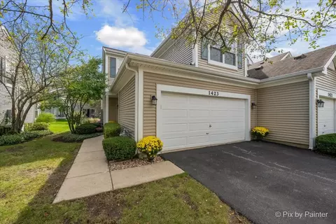 1423 Walnut Hill Ave #1423, Saint Charles, IL 60174