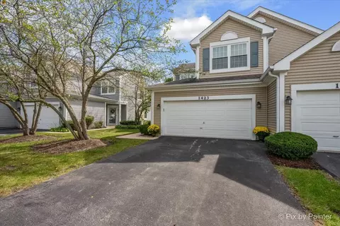 1423 Walnut Hill Ave #1423, Saint Charles, IL 60174