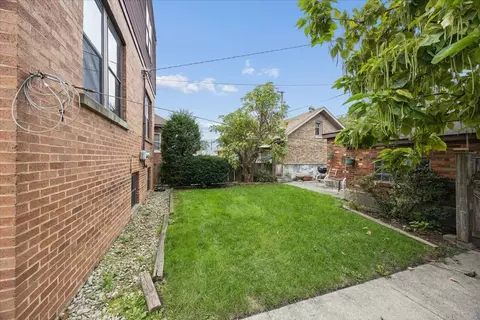Exterior - 8010 44th St, Lyons, IL 60534 photo 4 of 4