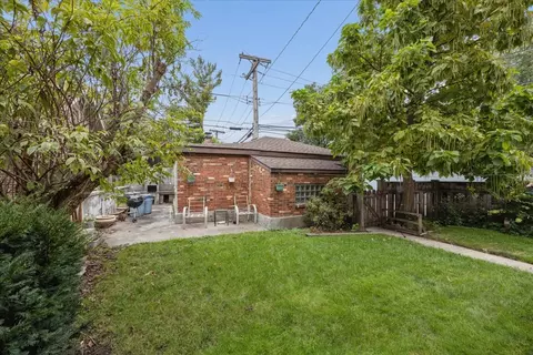 Exterior - 8010 44th St, Lyons, IL 60534 photo 3 of 4