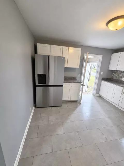 Kitchen - 2319 170th St, Hazel Crest, IL 60429 photo 2 of 3