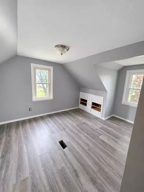 Bedroom - 2319 170th St, Hazel Crest, IL 60429 photo 6 of 7