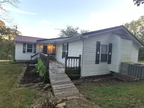 32 Il Route 34 Rte, Rosiclare, IL 62982