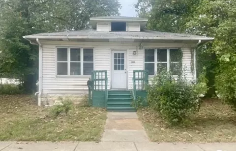 500 S Forest Ave, Carbondale, IL 62901