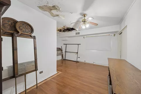 9041 Maple Ave, Burr Ridge, IL 60527 photo 7