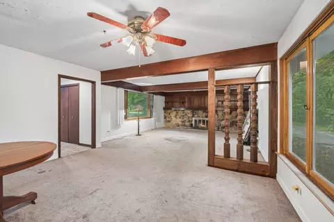 9041 Maple Ave, Burr Ridge, IL 60527 photo 14