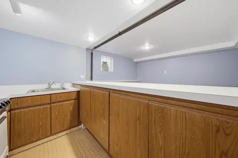 Kitchen - 2813 S Shields Ave, Chicago, IL 60616 photo 8 of 8