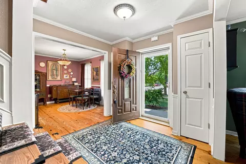 Entry Way - 1613 Locust Rd, Morris, IL 60450 photo 1 of 2