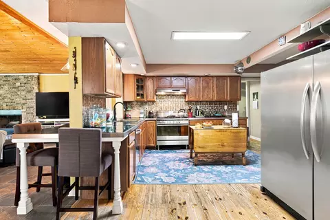 Kitchen - 1613 Locust Rd, Morris, IL 60450 photo 1 of 6
