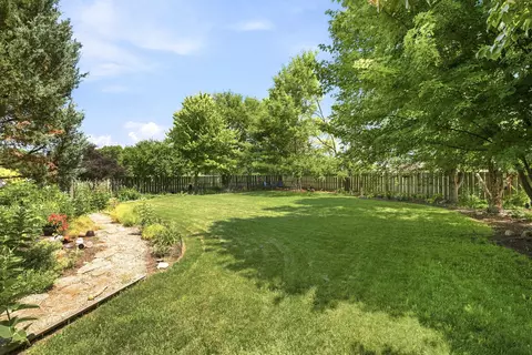 Exterior - 1613 Locust Rd, Morris, IL 60450 photo 6 of 9
