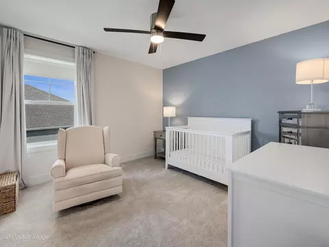 Bedroom - 3550 Doral Dr, Elgin, IL 60124 photo 2 of 4