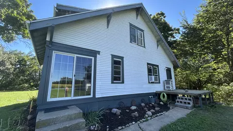 877 E County Road 2600 Rd, Niota, IL 62358