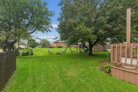 Exterior - 10842 Bryant Rd, Mokena, IL 60448 photo 7 of 7