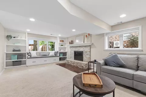 Living - 10842 Bryant Rd, Mokena, IL 60448 photo 4 of 4