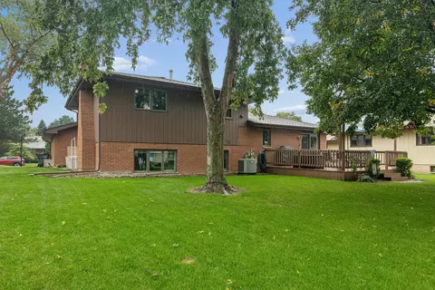 Exterior - 10842 Bryant Rd, Mokena, IL 60448 photo 4 of 7