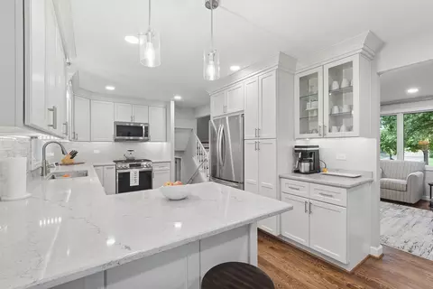 Kitchen - 10842 Bryant Rd, Mokena, IL 60448 photo 2 of 5