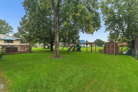 Exterior - 10842 Bryant Rd, Mokena, IL 60448 photo 3 of 7