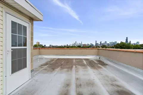 Exterior - Undisclosed, Chicago, IL 60622 photo 4 of 4