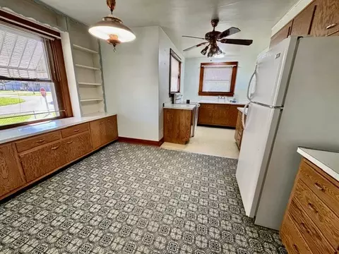 Kitchen - 409 Oak St, Cedar Point, IL 61316 photo 2 of 3