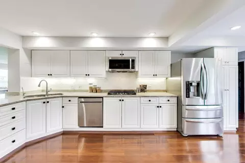 Kitchen - 2535 Techny Rd, Northbrook, IL 60062 photo 1 of 3