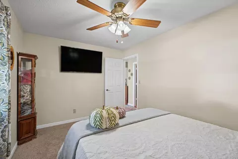 Bedroom - 206 Cherokee Dr, Georgetown, IL 61846 photo 2 of 5