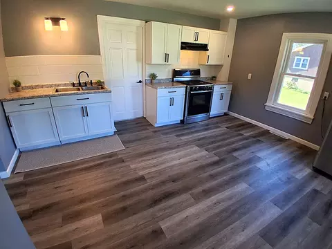 Kitchen - 304 SE 3rd Ave, Galva, IL 61434 photo 2 of 5