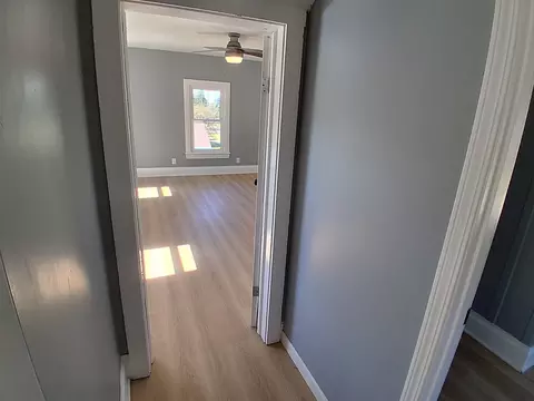 Entry Way - 304 SE 3rd Ave, Galva, IL 61434 photo 2 of 2