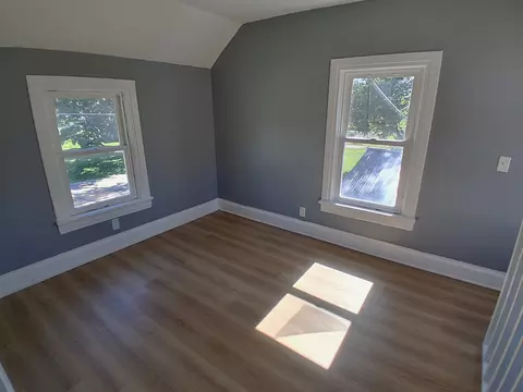 Bedroom - 304 SE 3rd Ave, Galva, IL 61434 photo 5 of 10