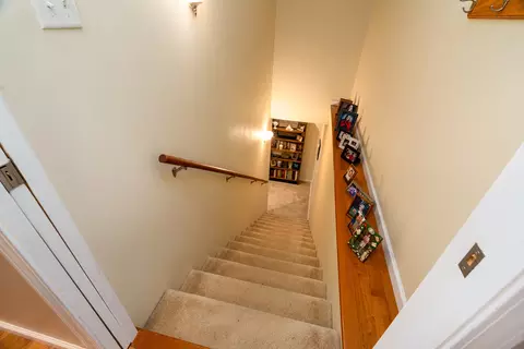 Entry Way - 33 Bogey Ln, Makanda, IL 62958 photo 3 of 5