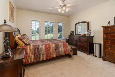 Bedroom - 33 Bogey Ln, Makanda, IL 62958 photo 6 of 7