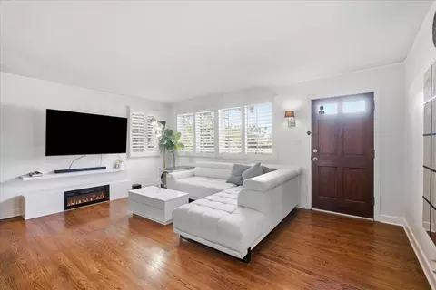 Living - 2037 E Touhy Ave, Des Plaines, IL 60018 photo 1 of 3