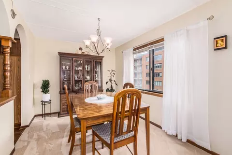 Dining - 1441 E Thacker St #304, Des Plaines, IL 60016 photo 2 of 2