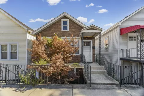 2835 S Farrell St, Chicago, IL 60608