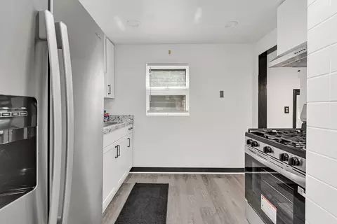 Kitchen - 256 E 140th Pl, Dolton, IL 60419 photo 1 of 2