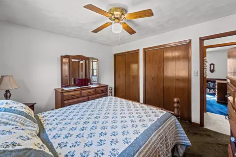 Bedroom - 1004 6th St, Hampton, IL 61256 photo 3 of 8
