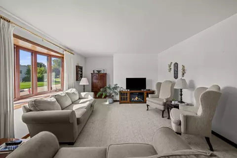 Living - 1004 6th St, Hampton, IL 61256 photo 1 of 6