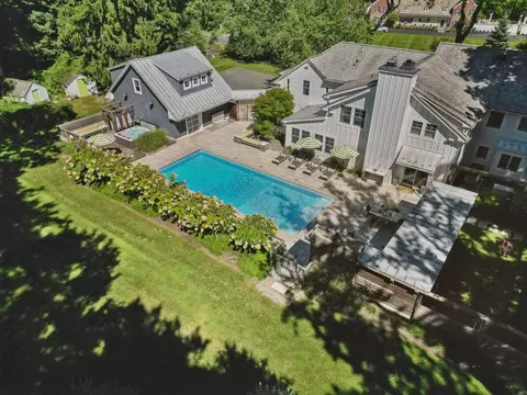 Exterior - 1 Delaware Rd, Morristown, NJ 07960 photo 3 of 15