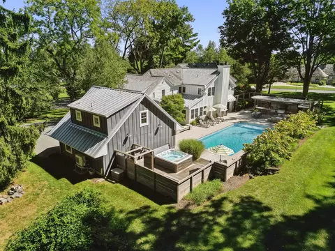 Exterior - 1 Delaware Rd, Morristown, NJ 07960 photo 2 of 15