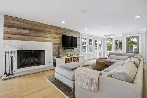 Living - 1 Delaware Rd, Morristown, NJ 07960 photo 2 of 4