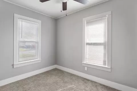 Bedroom - 417 37th St, Moline, IL 61265 photo 1 of 4
